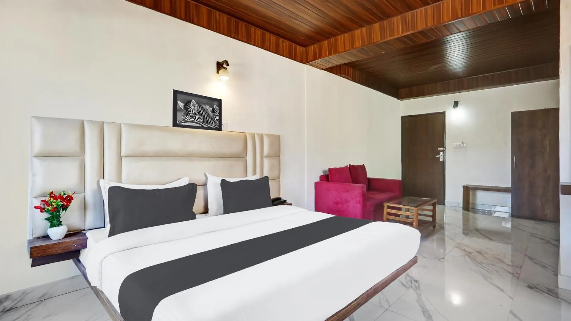 Hotel Townhouse Kachighati Formerly Palm Bliss Shimla